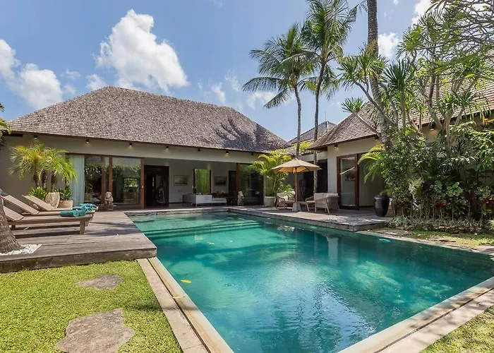 Villa Eshara 21 Our Luxury 5br Escape&huge Pool Oberoi Seminyak